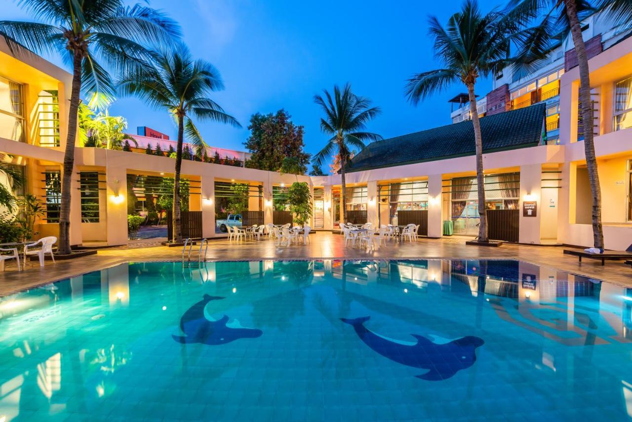 Gulf Siam Hotel & Resort Pattaya Exterior photo